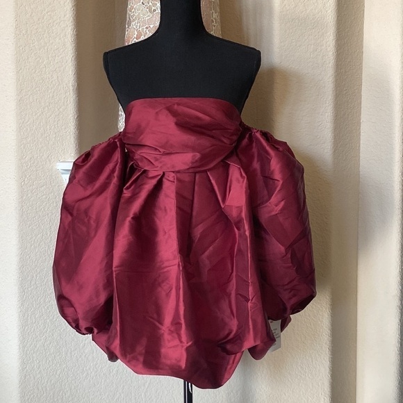 ASOS LUXE Bubble Babydoll Off-shoulder Satin Mini Dress Deep Red/Burgundy Size 2 - Picture 4 of 14